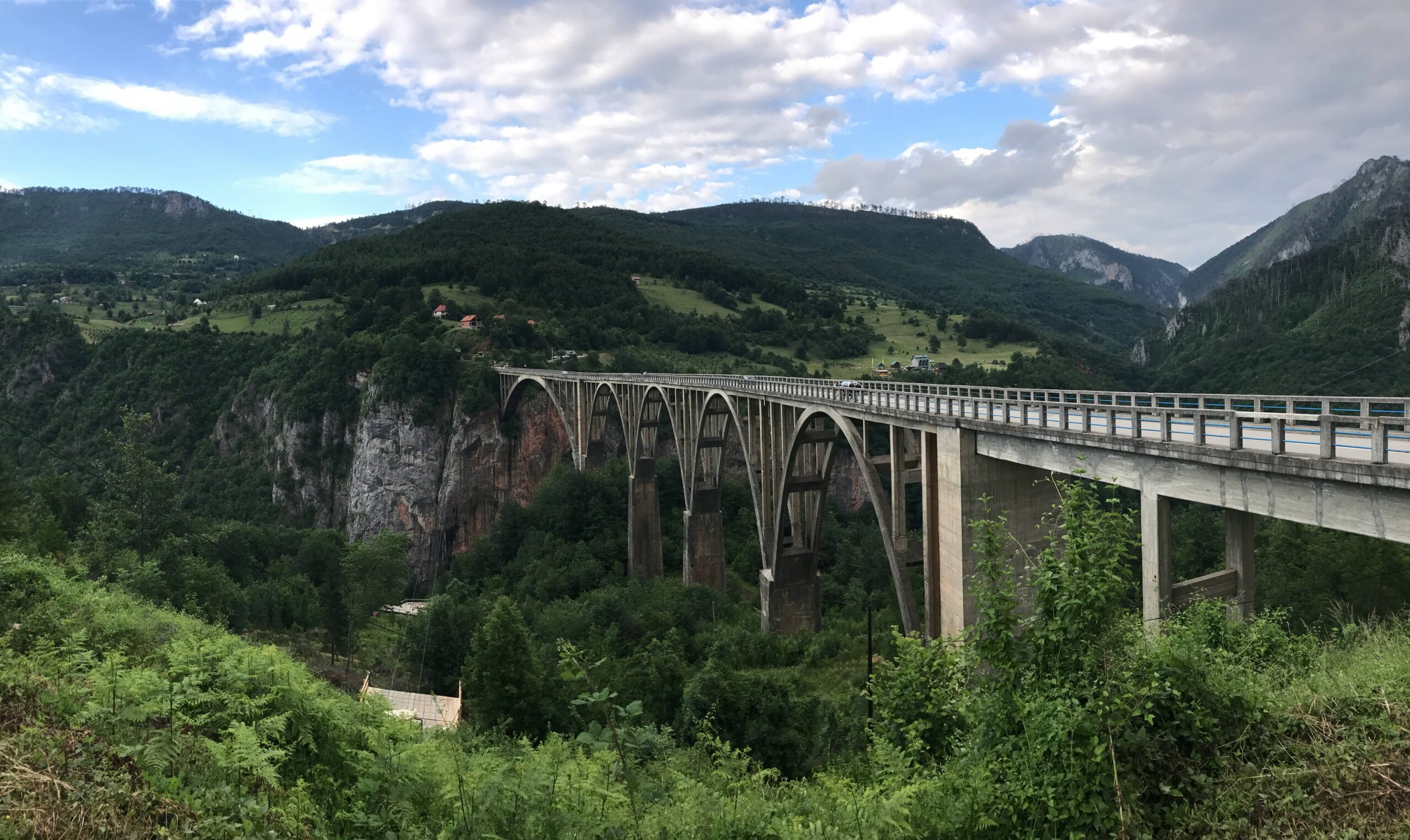 Bilsemester i montenegro